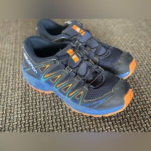 Salomon kids hikers